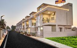 Hotel Southgate Villa's Near Bangalore Airport