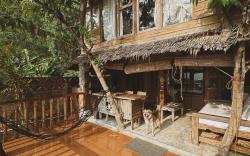 Alon and Sandy Surf Shack GFloor (Air Conditioned)