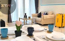 Platino Warm and Stylish 10Pax Neflix By STAY