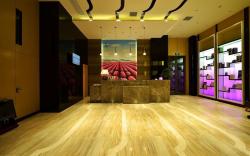 Lavande Hotel Wuhan East Lake Xudong Metro Station