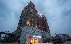Lavande Hotel Nanchang Qingshanhu High-Tech Huoju Square Metro Station
