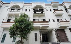 Super Townhouse Oak Char Dham Vrindavan
