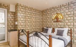 Enchanted Canopy 1BR | Nature Inspired Amenities