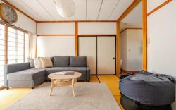 Kamisho Lodge House 1