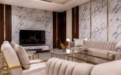 Beautifully designed two-bedroom flat in Hittin