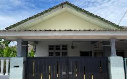 HOMESTAY INDAH 32