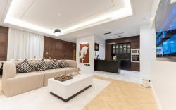 Two Bedroom Spacious & Luxurious Flat in Alyasmin