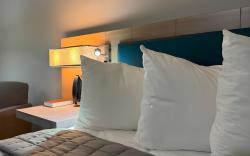 Bearcat Inn and Suites