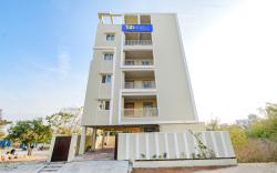 FabHotel RK Suites - Nr U.S. Consulate, Financial District