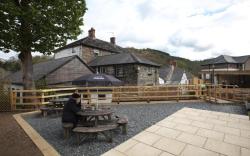 OYO Glyn Valley Hotel