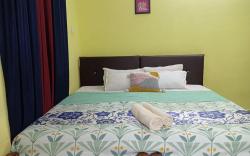 4Room that are together in beach