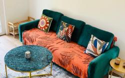 Evasion Voyage parking & garden by Art de Voyager