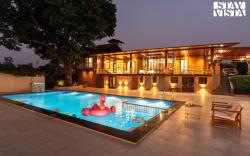 StayVista at Sasha Farms - Roha