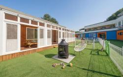 Pocheo Welcome Paw and Meow Pet Pension