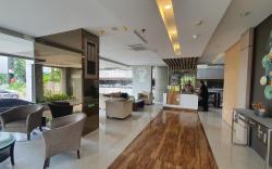 3BR Marina Peak Condo