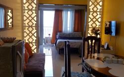 Modern & Luxurious with Breaktaking view of Taal