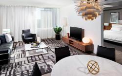 Le Méridien Chicago - Oakbrook Center