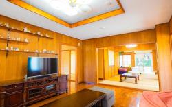 Honda Inn Yunjia House to Feel the Okinawa Breeze | Barbecue & Churaumi Aquarium