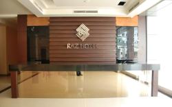 Raz Hotel & Convention Medan