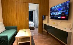 Destina @Air Residences Makati MetroManila,Netflx