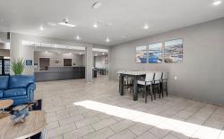 Riverstone Suites - Chippewa Falls