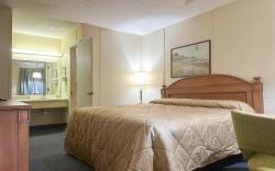 Louisville Inn by OYO Louisville Municipal Airport