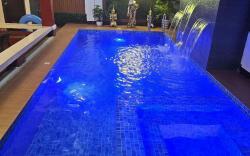 LA-LIAN SUMMER RESORT