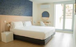 room Select Porto Suites