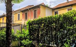 Monza Apartments