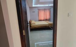 Sri Abirami Mahal - Room