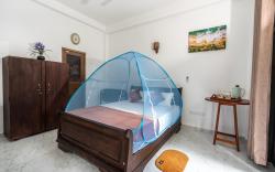 POSH BEDS