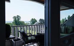 All Suites Whitney Manor