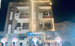 THE ROYAL HOTEL