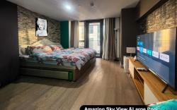 Amazing 1BR Sky View Century Spire Makati 3421
