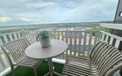 1-Bedroom Condo with Balcony