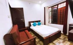 GOOD ROOMS