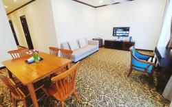1-81 Riviera 2BR 4pax Private Suite - YouTube/WiFi