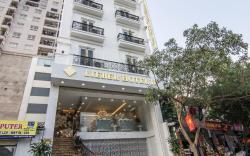 Lieber Hotel 2