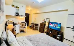 Studio Avida Towers 824