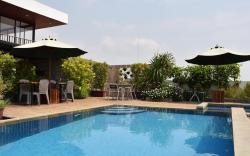 Everland Boutique Hotel