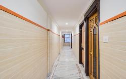 HOTEL O 4 SQUARE A LUXURY ROOMS NEAR RDC MAIN MARKET