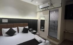 Hotel Powai Palace