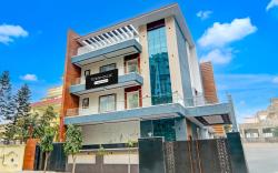 Super Townhouse Sector 4 Gomti Nagar Vistar