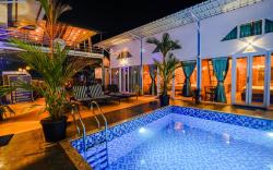 Bay View Cottage & Pool
