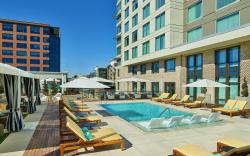 The Hotel at Avalon, Autograph Collection