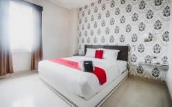 RedDoorz Plus near Universitas Negeri Makassar