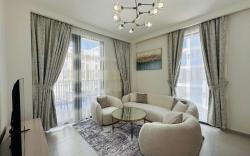 Luxury 2 BR in Creek Harbour