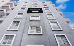 Super Townhouse Oak Hinjewadi Corporate Stays