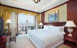 Habtoor Metropolitan Palace Hotel