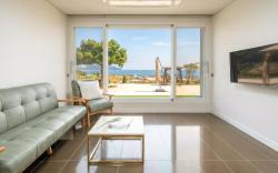 Yeosu Everyday Small Changes Pension